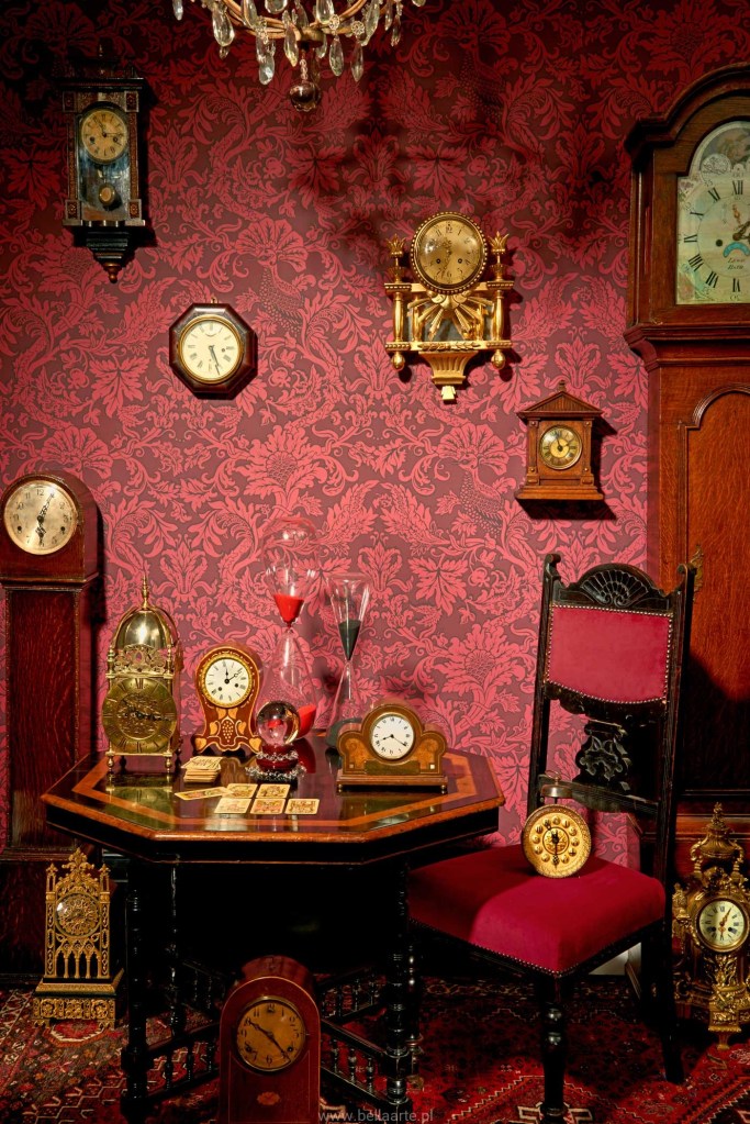 czerwona tapeta glamour